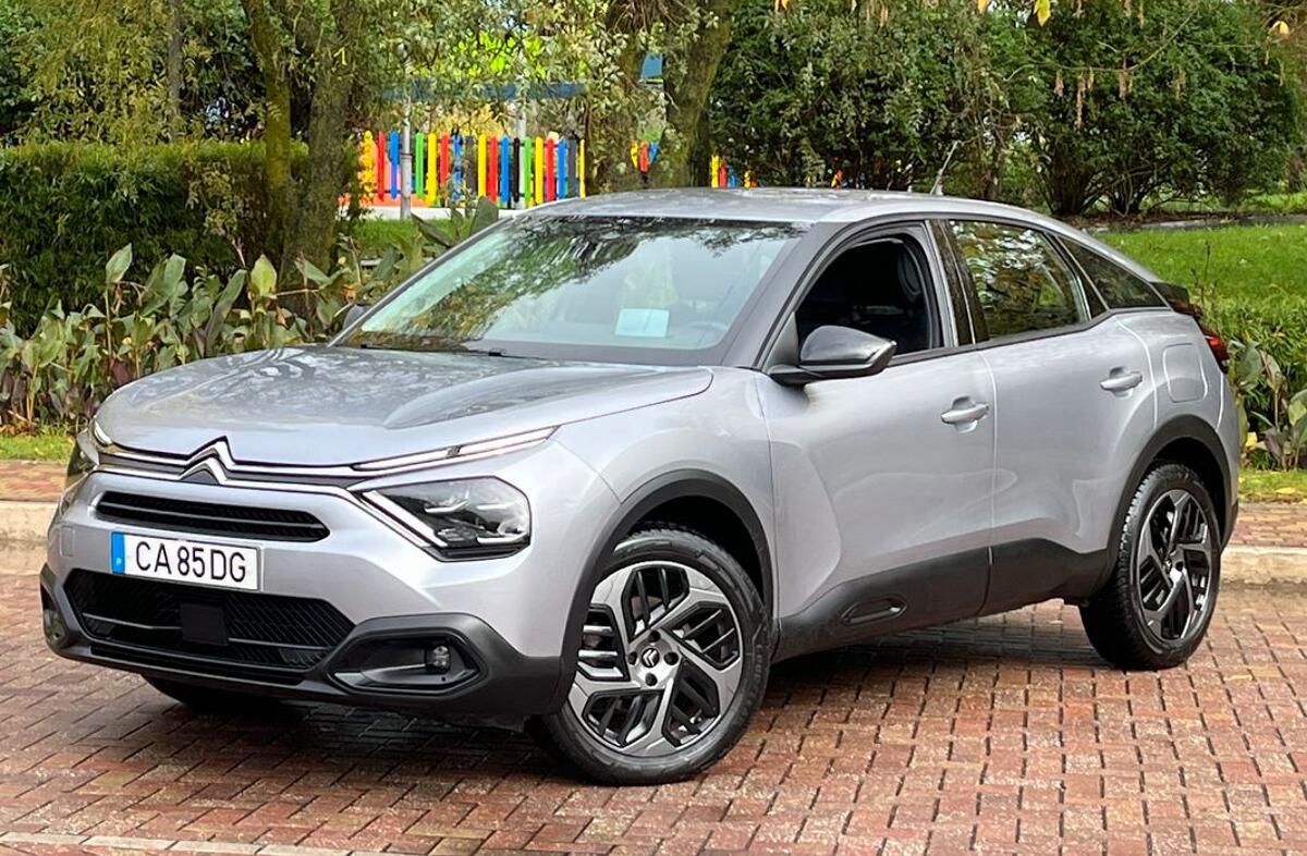 CITROEN C4 1.2 PureTech Feel Pack EAT8