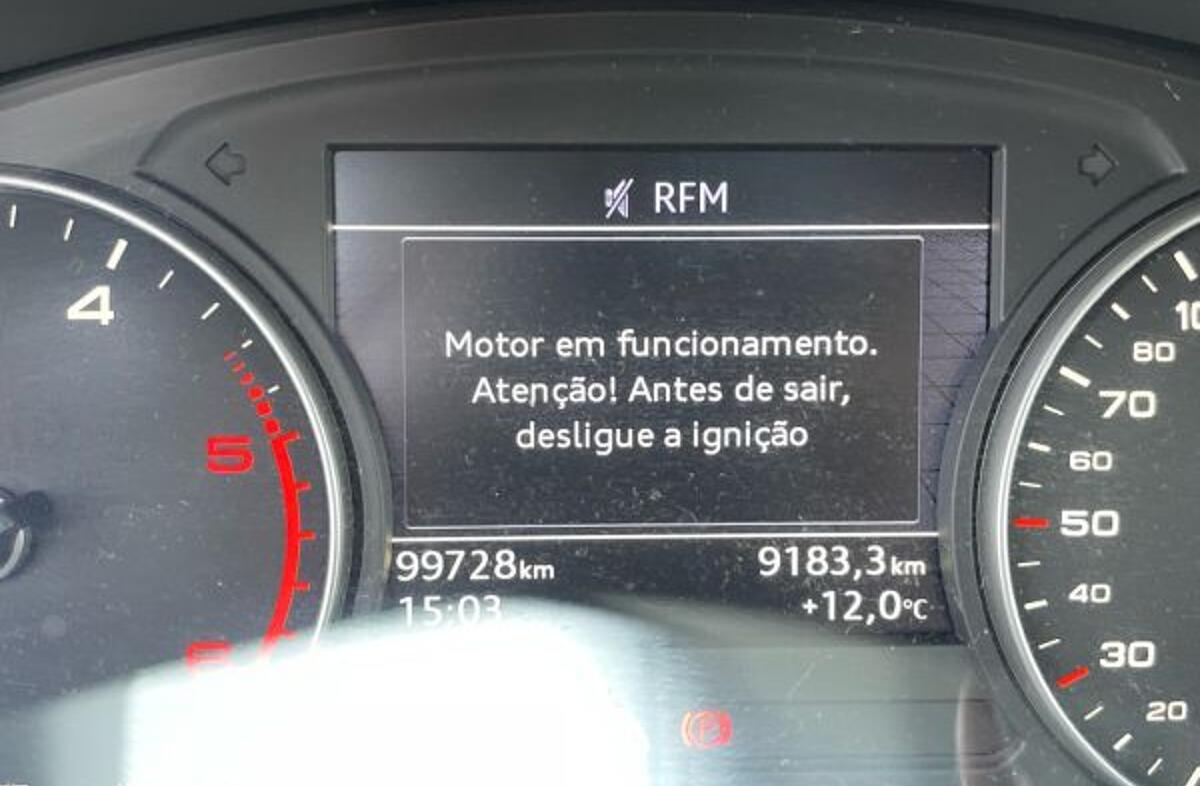 AUDI A4 2.0 TDI