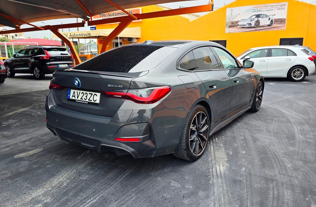 BMW i4 eDrive40 Desportiva M