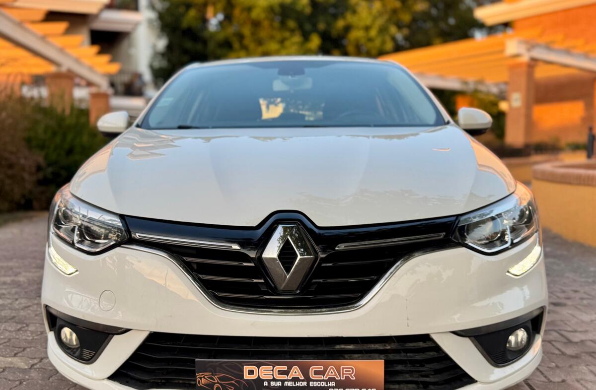 RENAULT Mégane 1.5 Blue dCi Zen