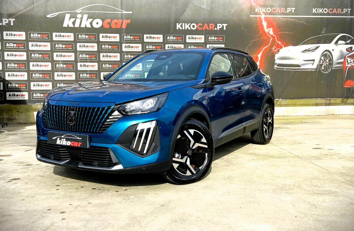 PEUGEOT 2008 1.2 PureTech Allure