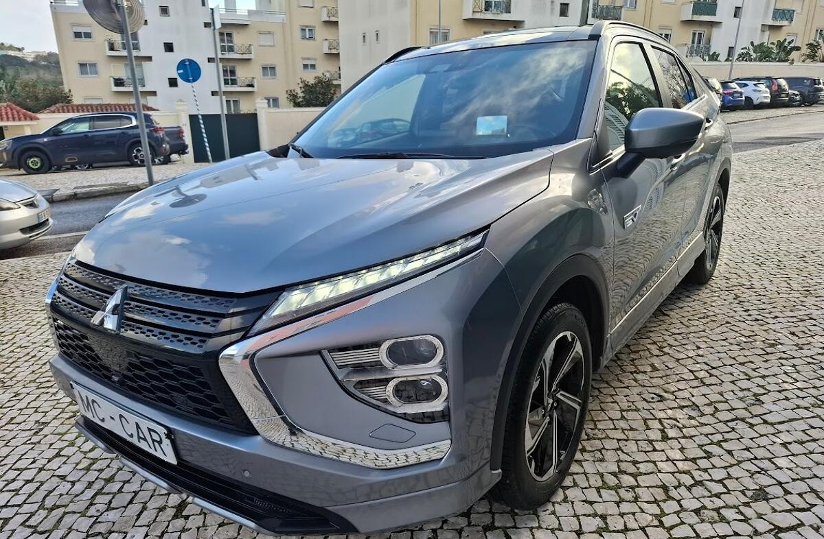 MITSUBISHI Eclipse Cross 2.4 PHEV eMotion