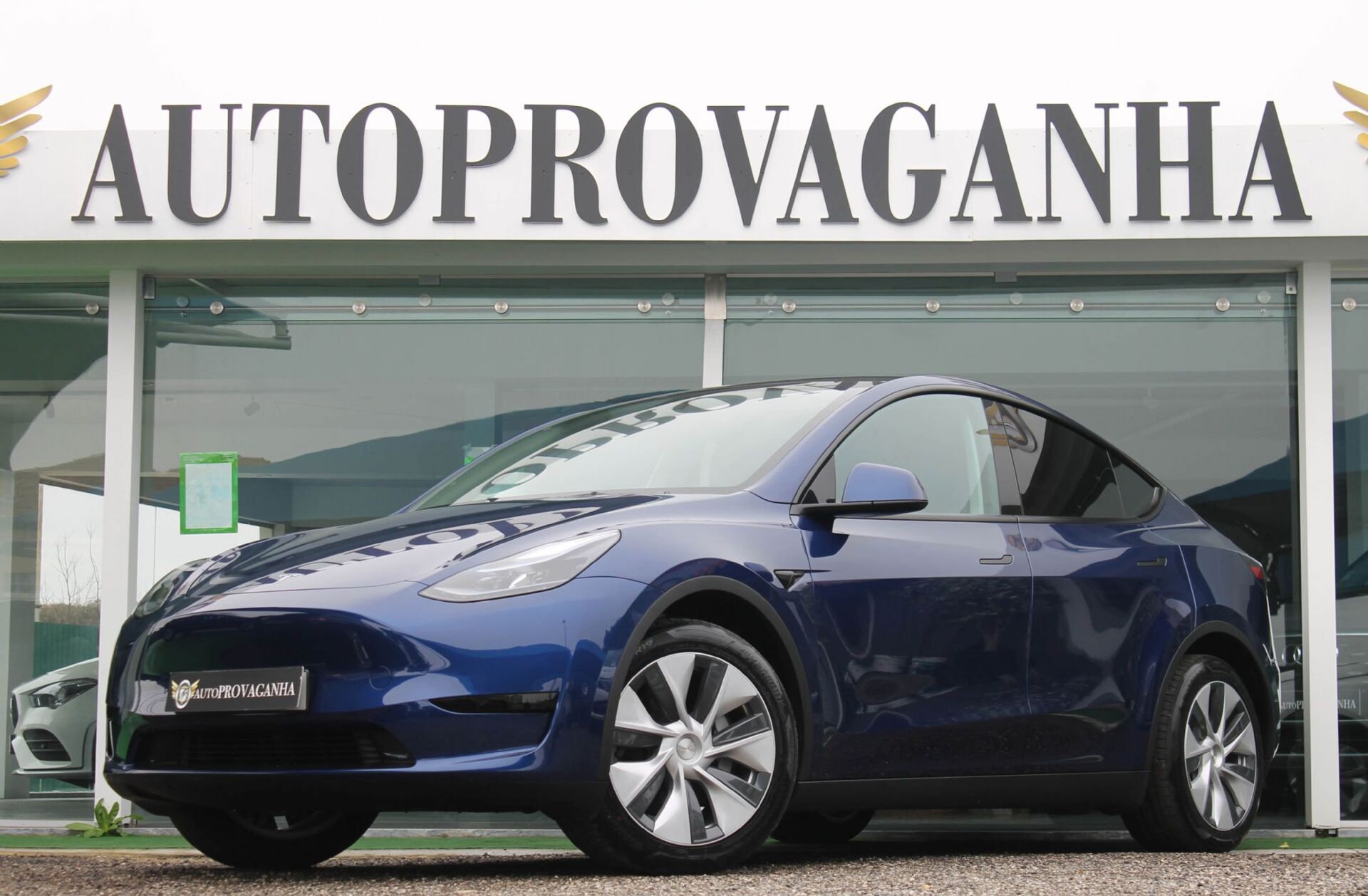 TESLA Model Y Tração Traseira