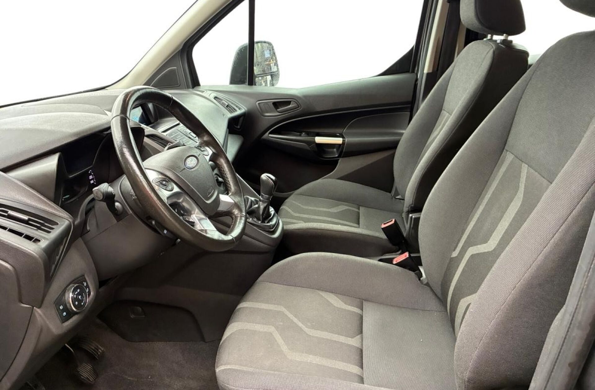 FORD Tourneo Connect 1.5 TDCi Titanium