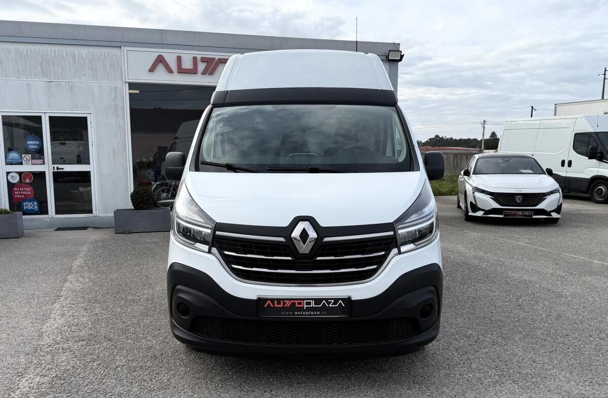 RENAULT Trafic 2.0 dCi L1H2 1.2T