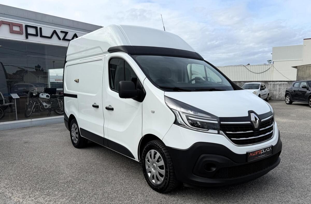 RENAULT Trafic 2.0 dCi L1H2 1.2T