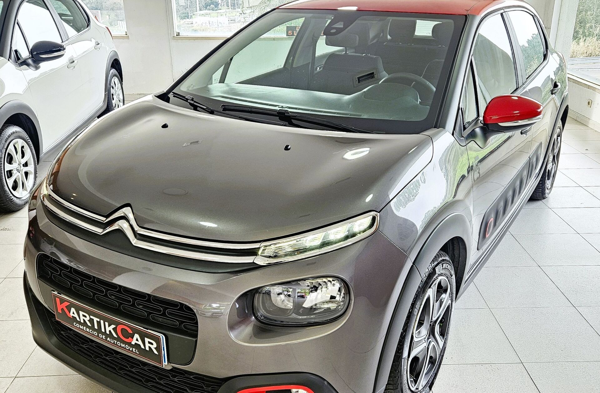 CITROEN C3 1.2 PureTech Shine