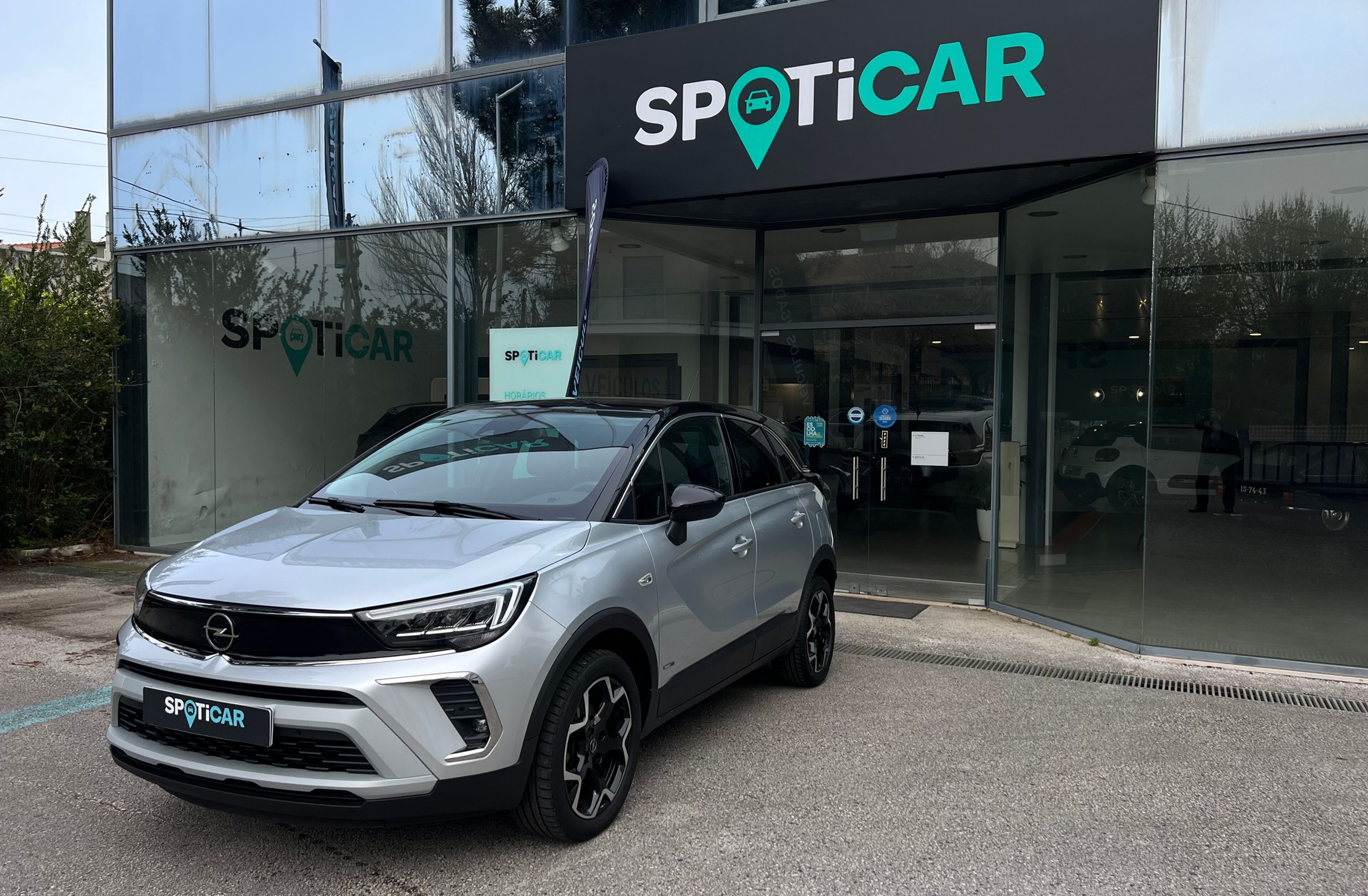 OPEL Crossland X 1.2 T Design & Tech