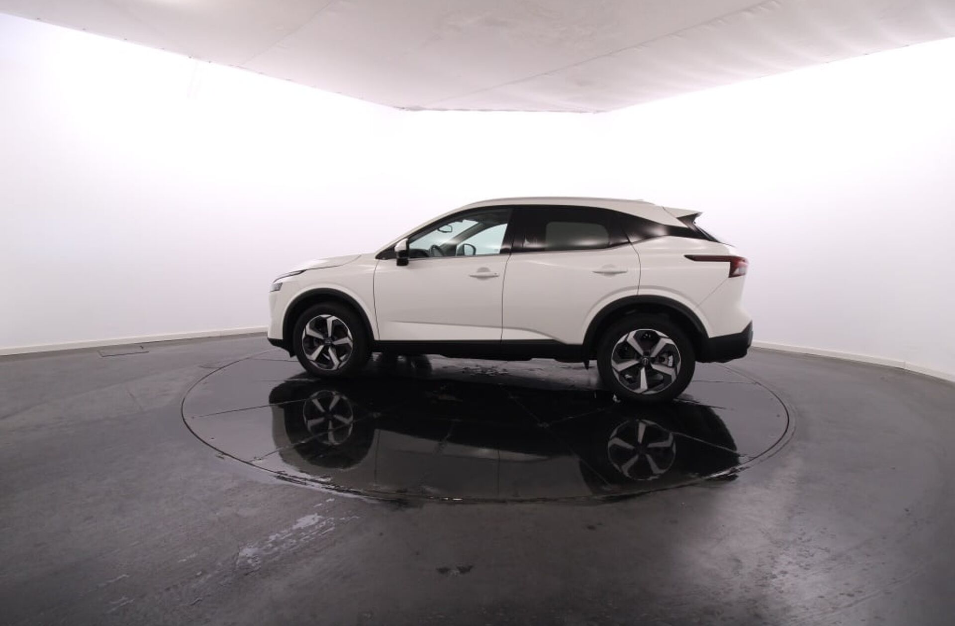 NISSAN Qashqai 1.3 DIG-T N-Connecta