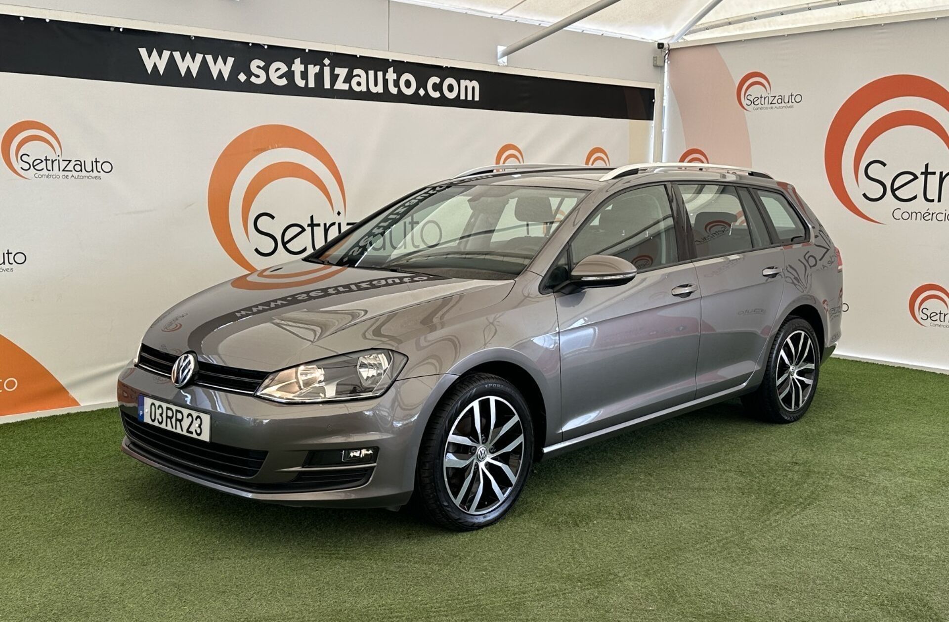 VOLKSWAGEN Golf 1.6 TDi GPS Edition DSG