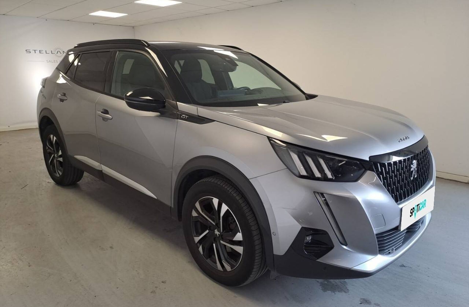 PEUGEOT 2008 1.5 BlueHDi GT