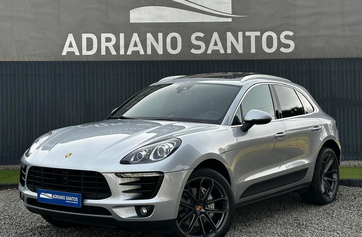 PORSCHE Macan S