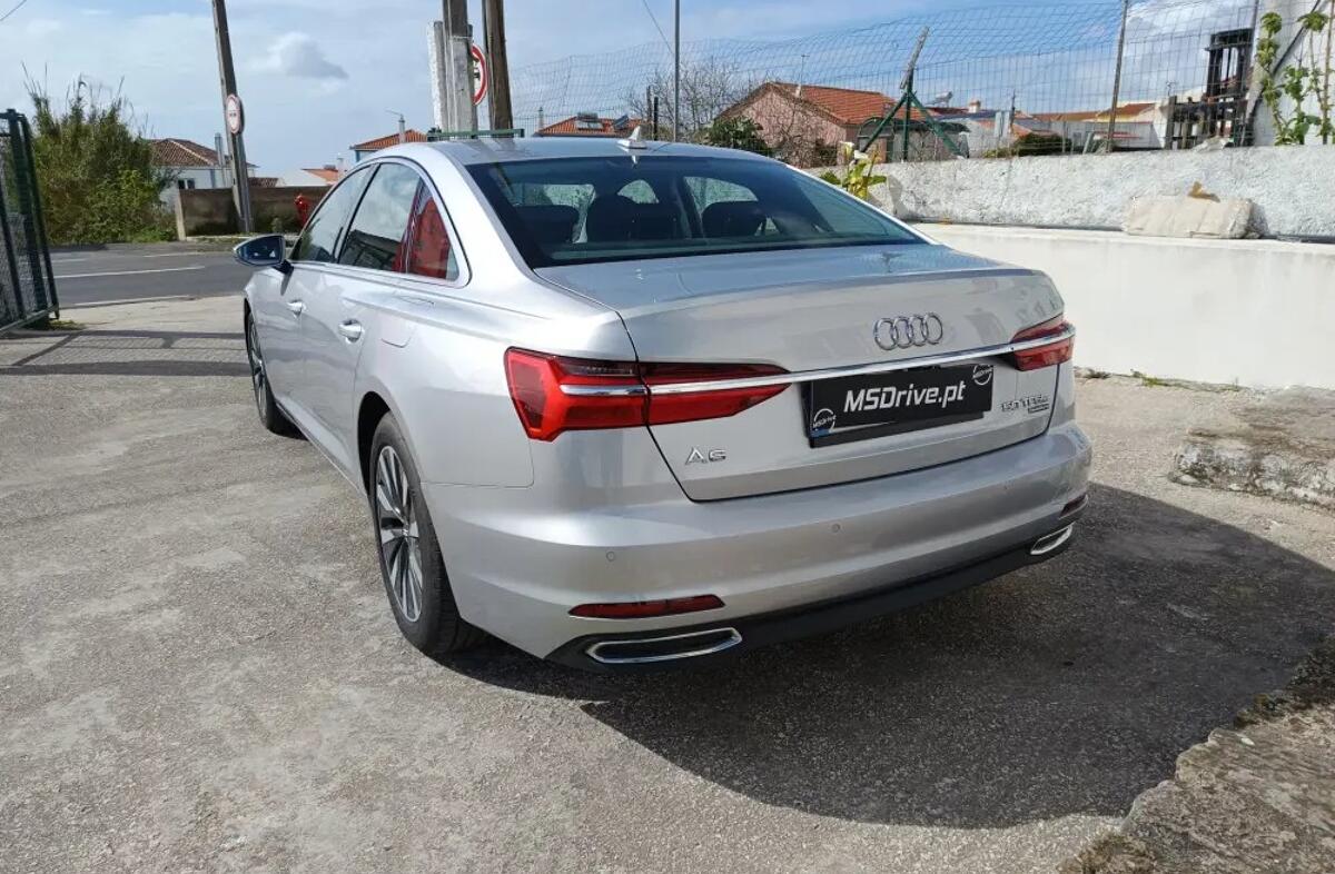 AUDI A6 40 TDI quattro Design S tronic
