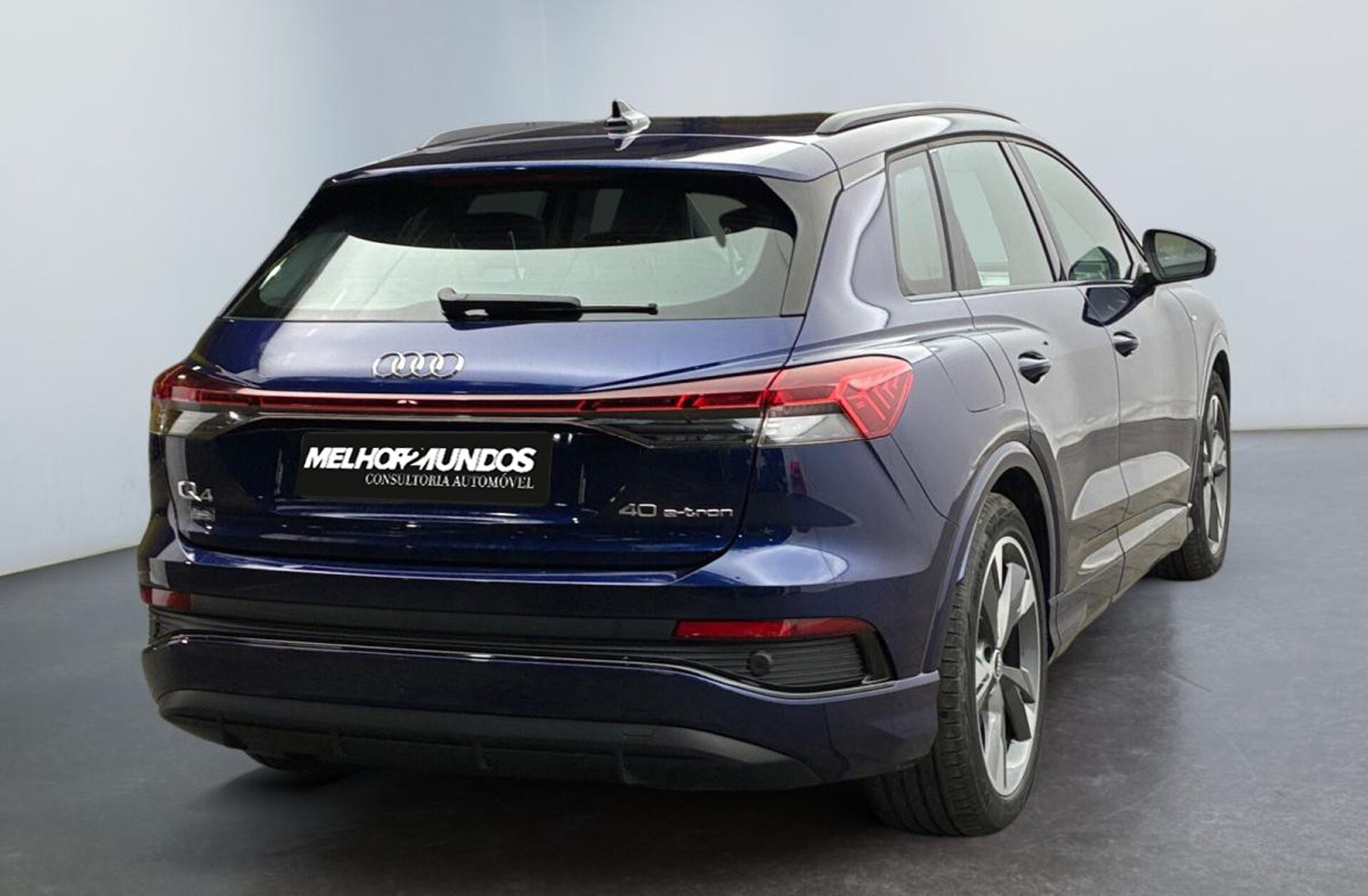 AUDI e-tron 50 quattro