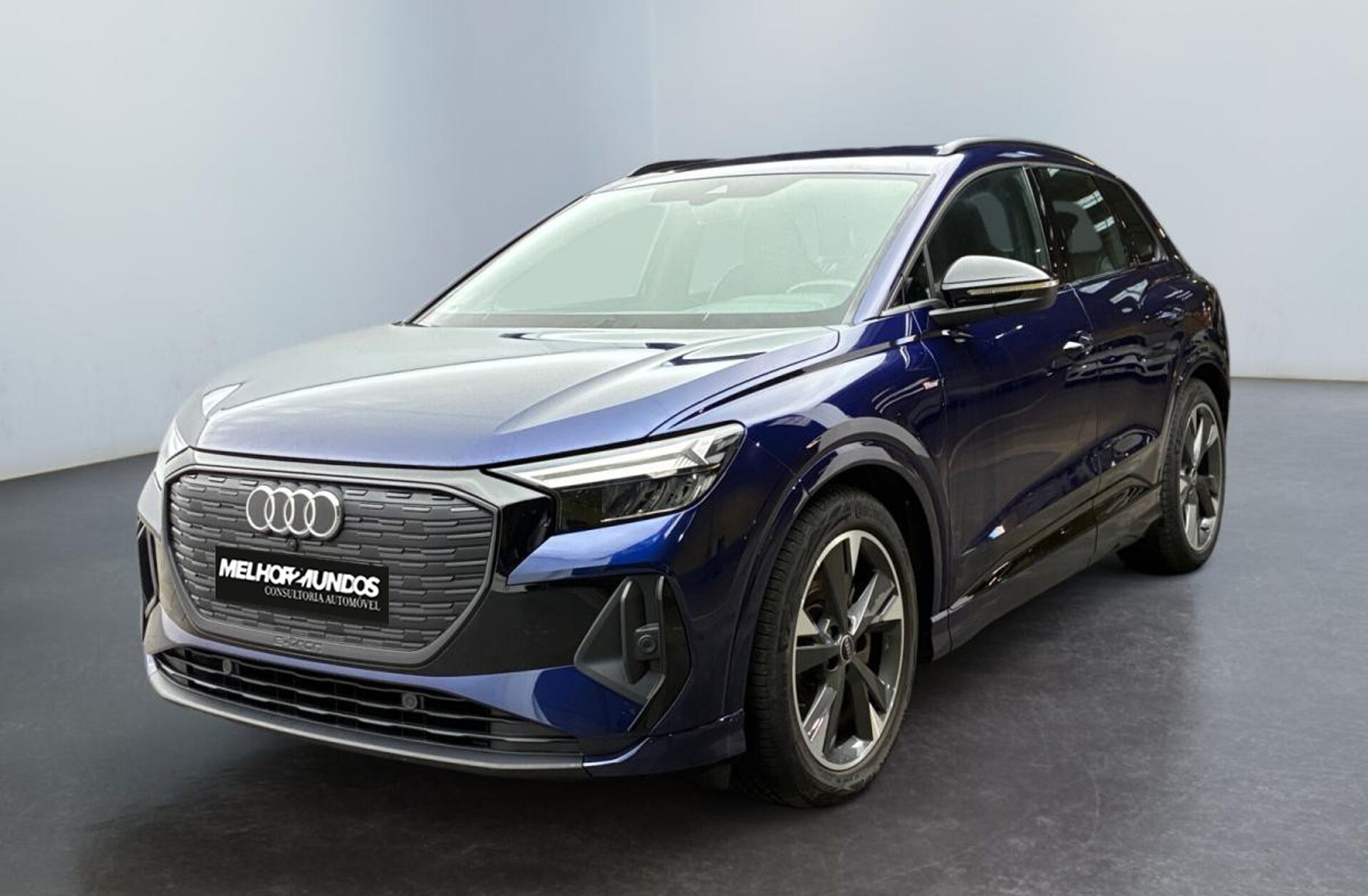 AUDI e-tron 50 quattro