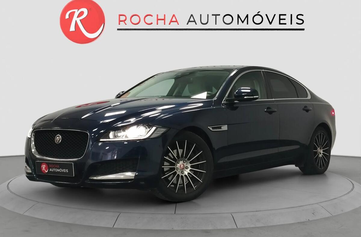 JAGUAR XF 2.0 D Prestige Aut.