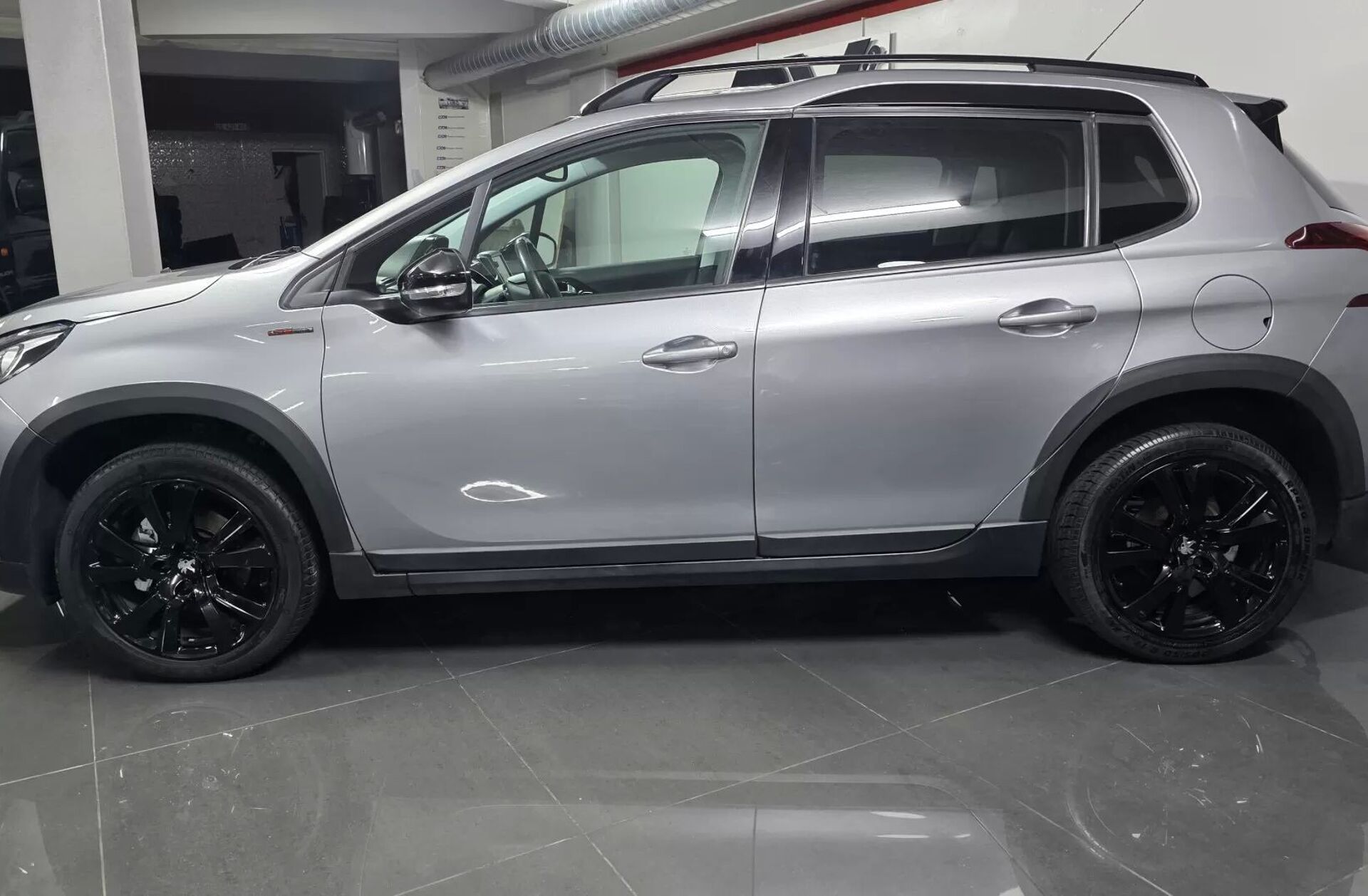PEUGEOT 2008 1.2 PureTech GT Line