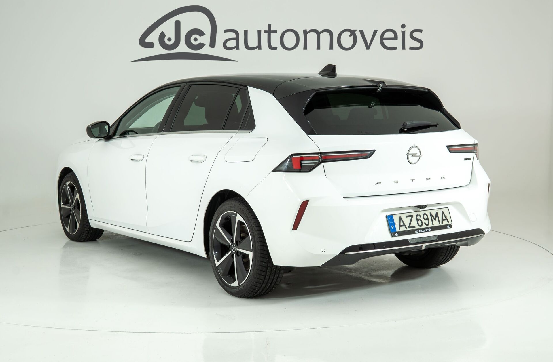 OPEL Astra 1.6 T PHEV Elegance