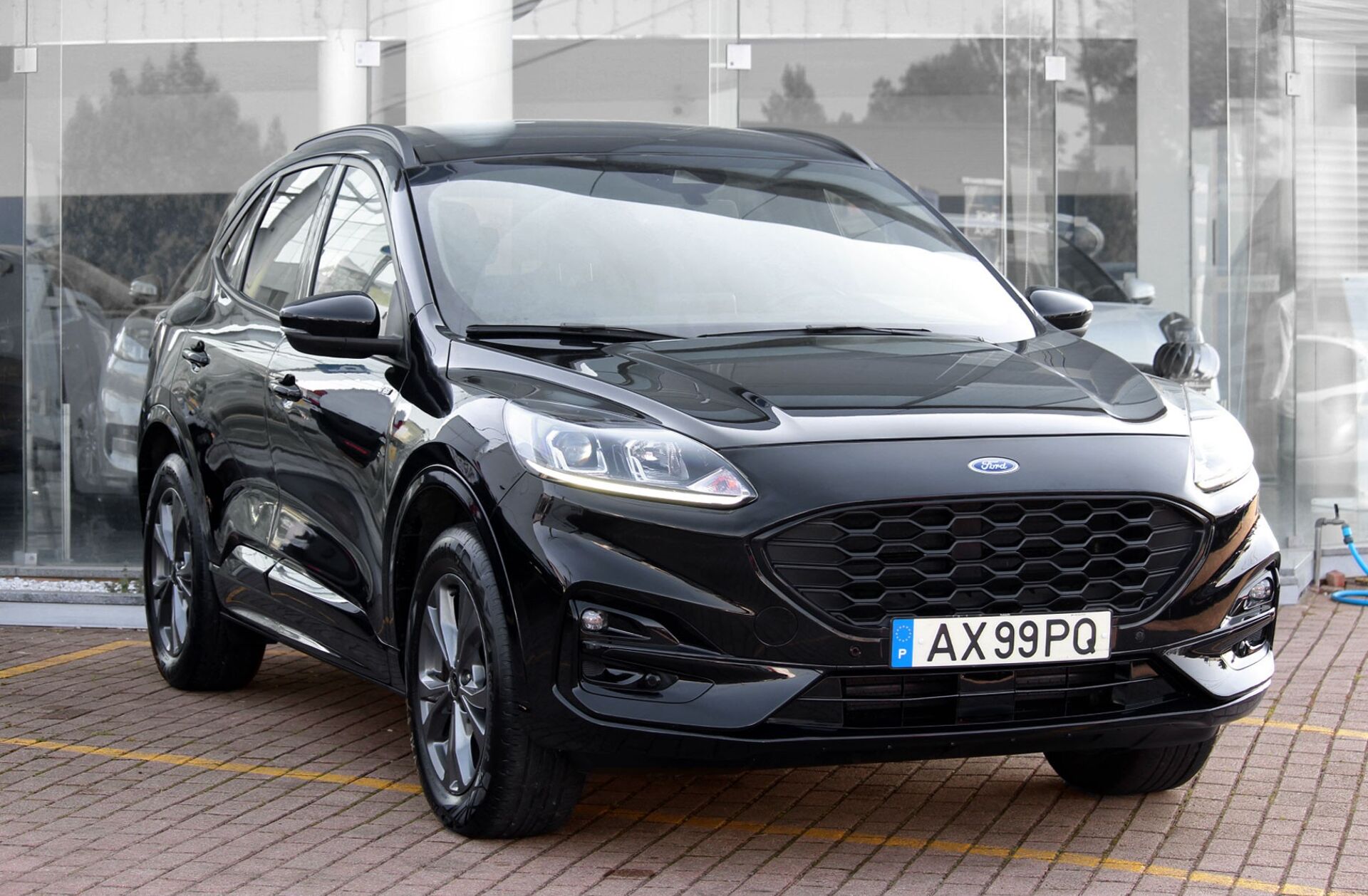 FORD Kuga 2.5 PHEV ST-Line