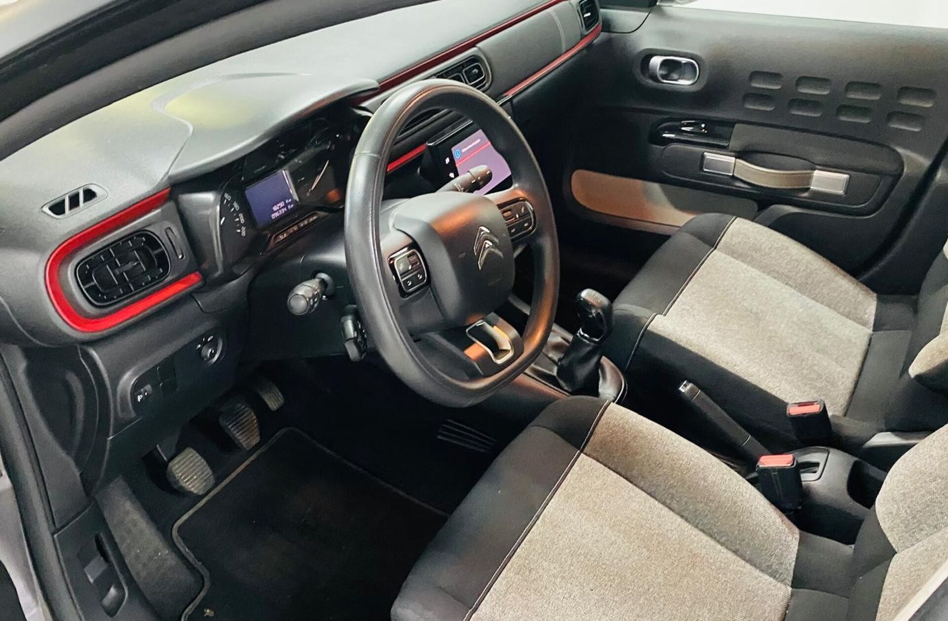 CITROEN C3 1.2 PureTech C-Series