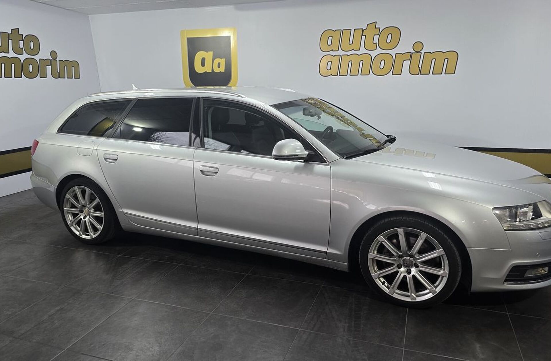 AUDI A6 2.0 TDi S-line