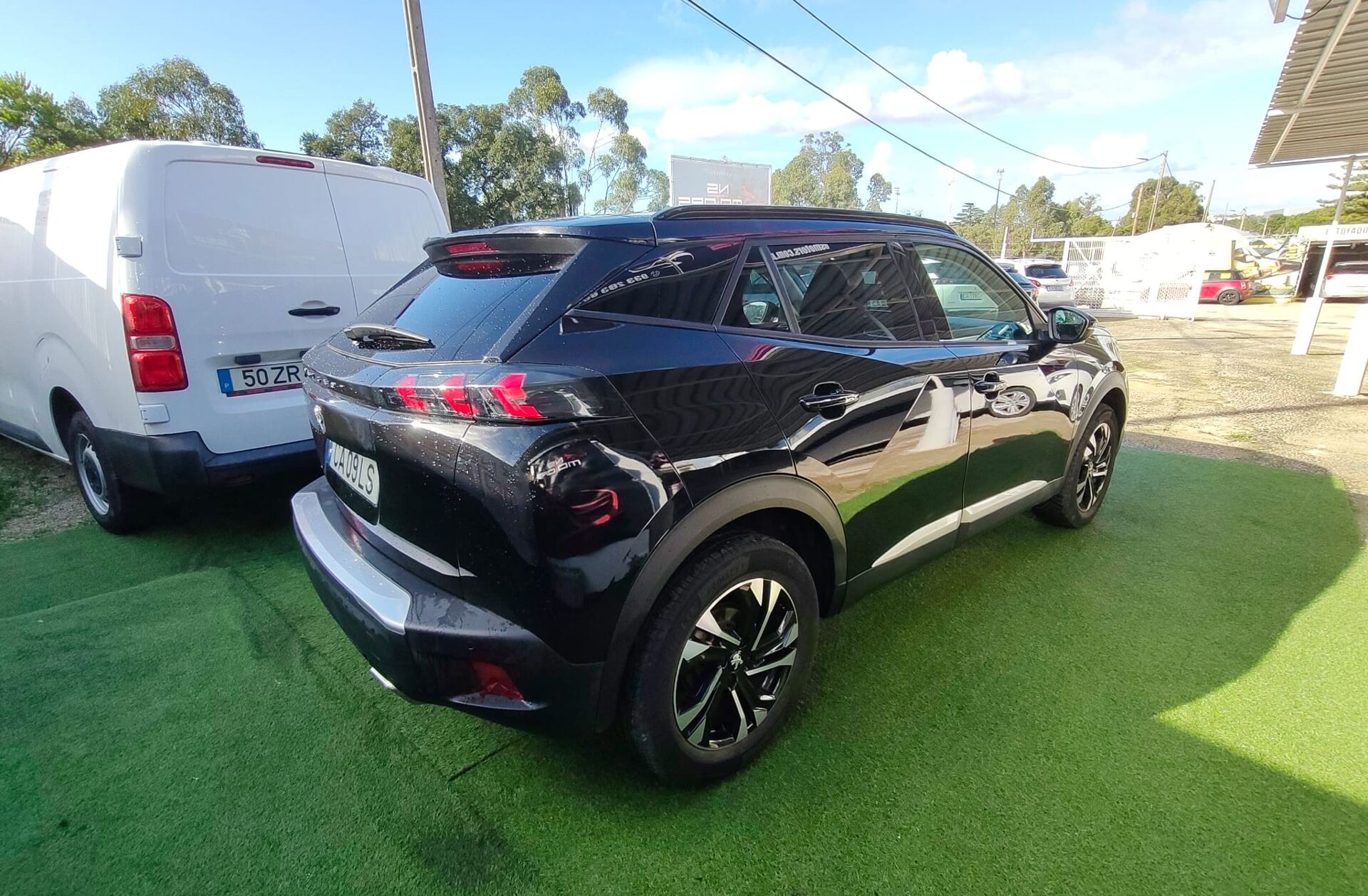 PEUGEOT 2008 1.2 PureTech Allure Pack