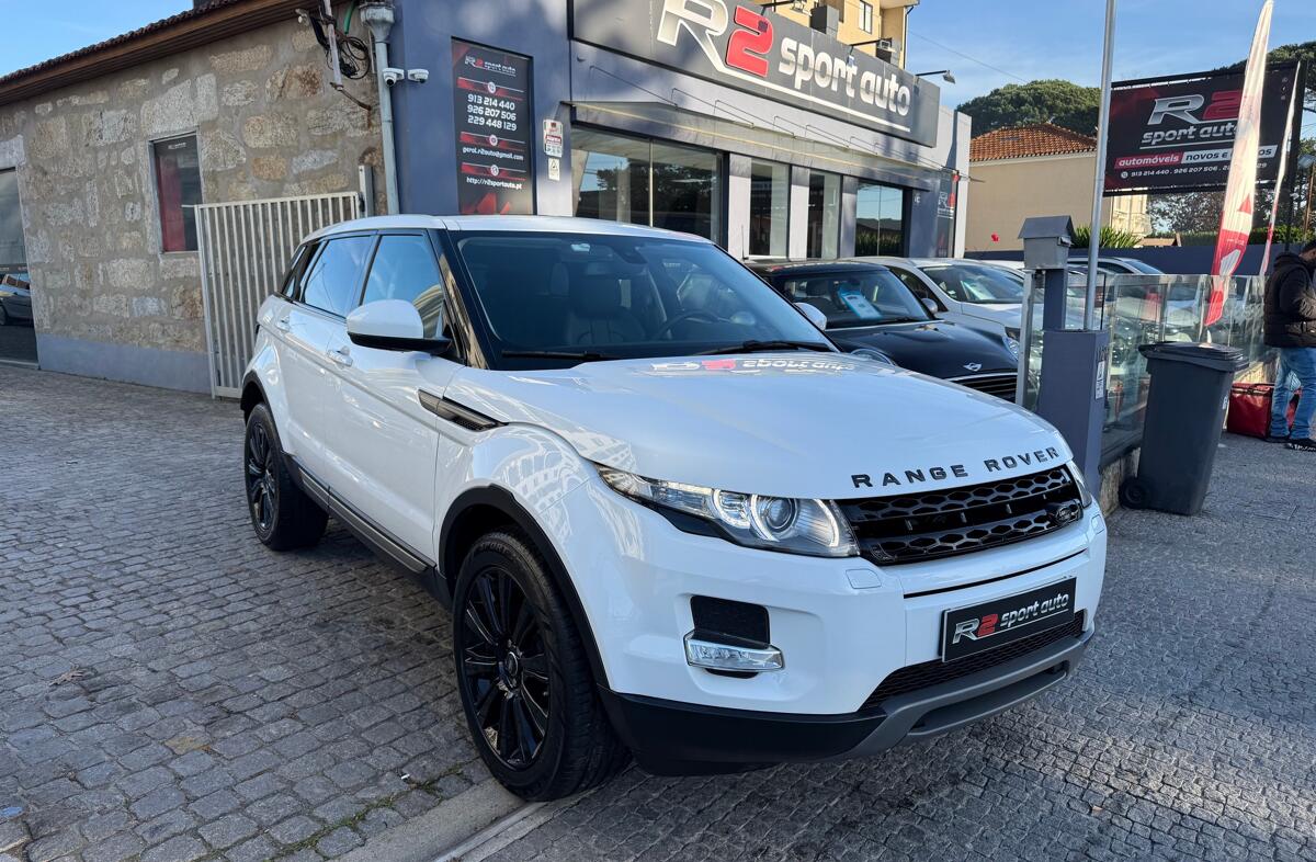 LAND ROVER Range Rover Evoque 2.2 TD4 Pure Tech