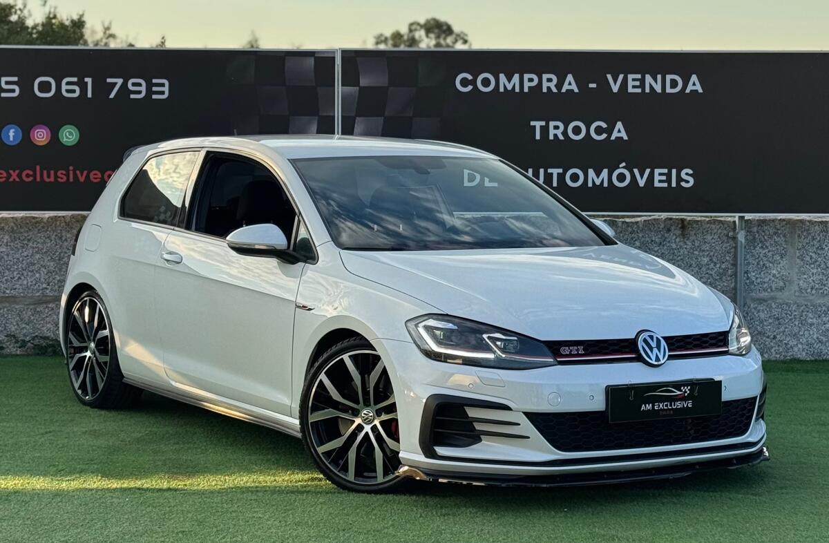 VOLKSWAGEN Golf 2.0 TSi GTi DSG Performance