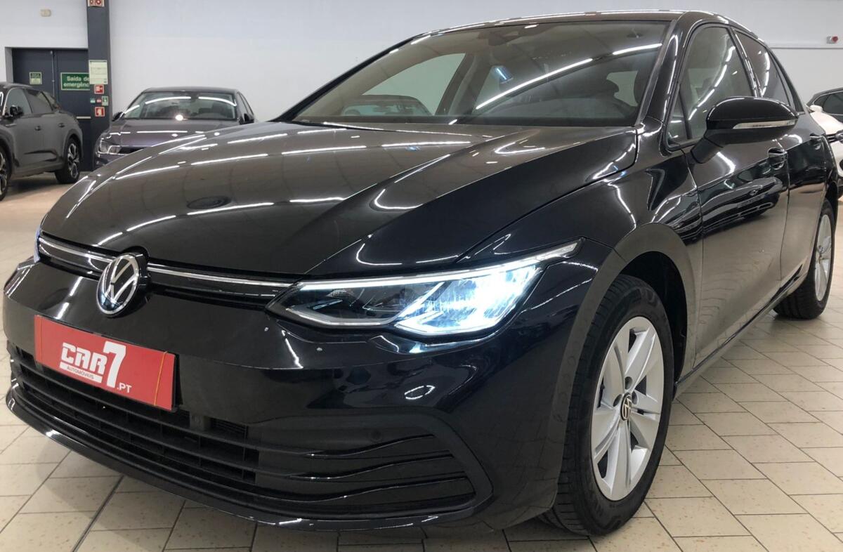 VOLKSWAGEN Golf 1.0 TSI