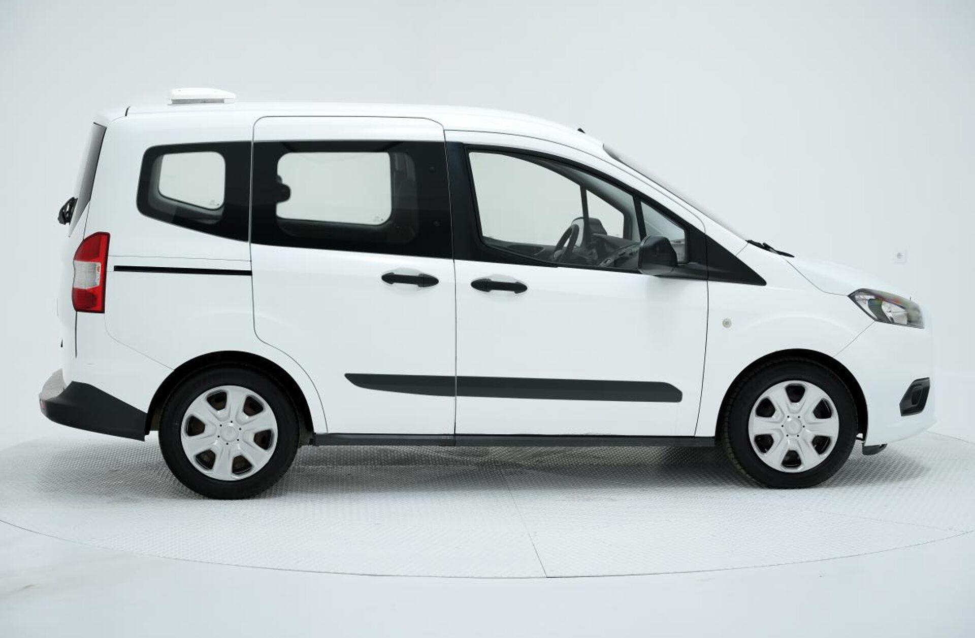 FORD Tourneo G.Connect 1.5 TDCi Titanium
