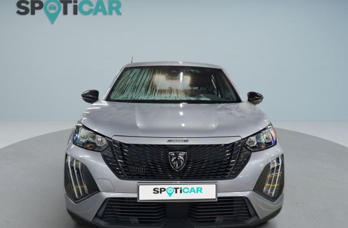 PEUGEOT 2008 1.2 PureTech Active