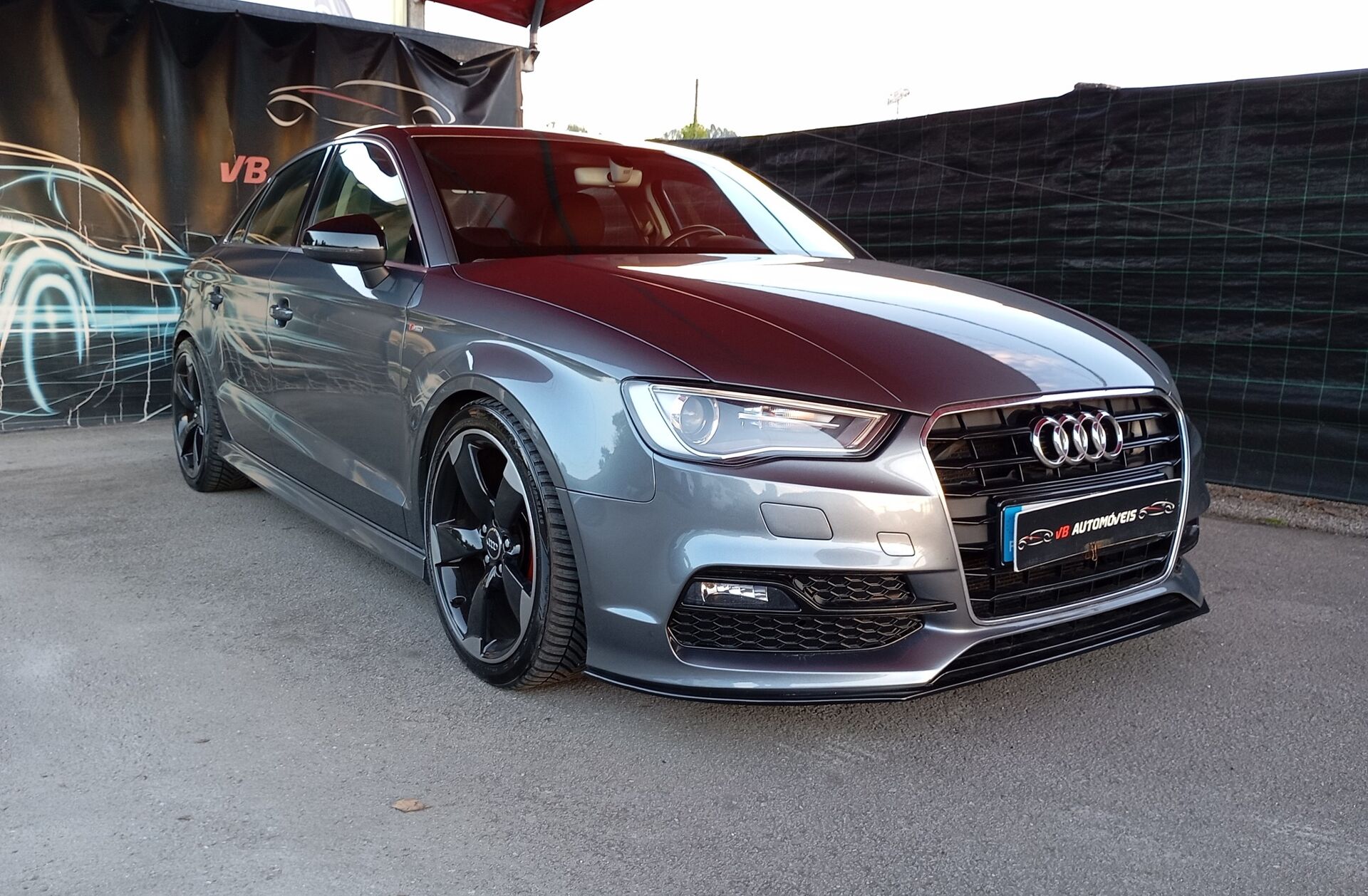 AUDI A3 1.6 TDI S-line