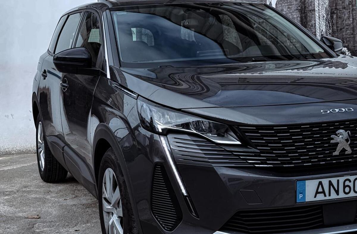 PEUGEOT 5008 1.5 BlueHDi Active Pack