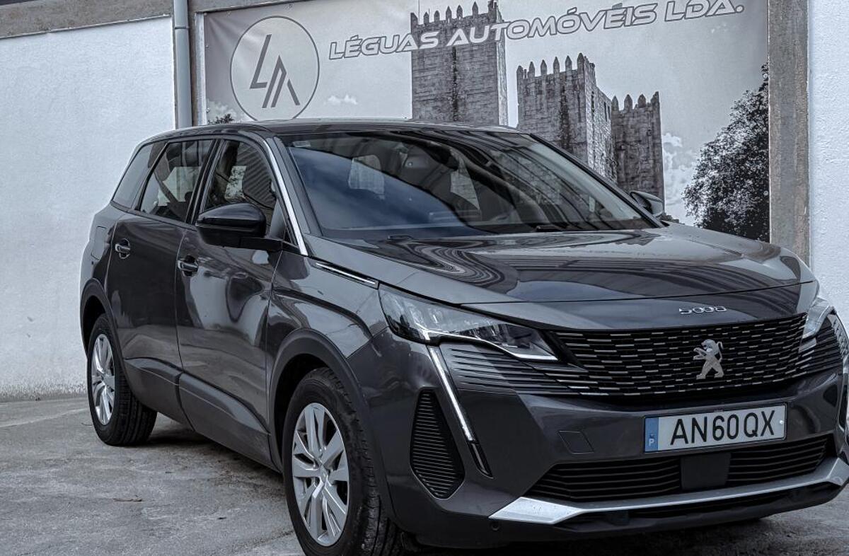 PEUGEOT 5008 1.5 BlueHDi Active Pack