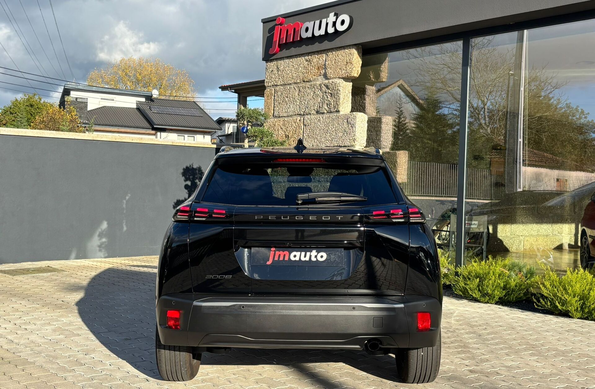 PEUGEOT 2008 1.2 PureTech Allure