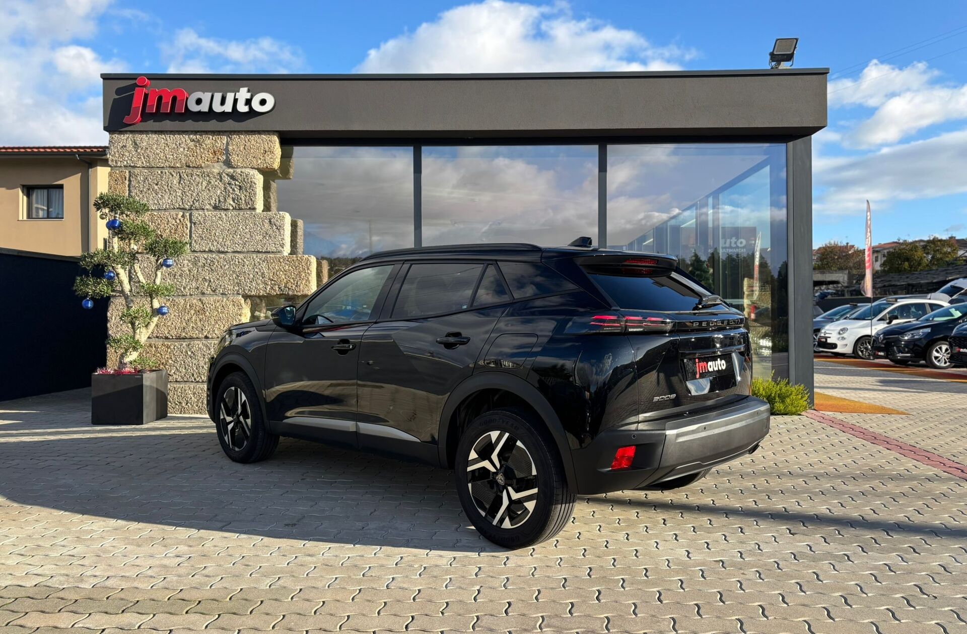 PEUGEOT 2008 1.2 PureTech Allure