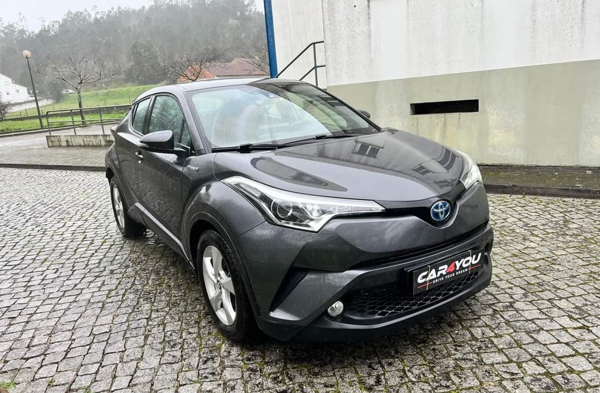 TOYOTA C-HR 1.8 Hybrid Comfort