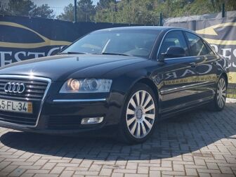 AUDI A8 4.2 V8 quattro Tiptronic