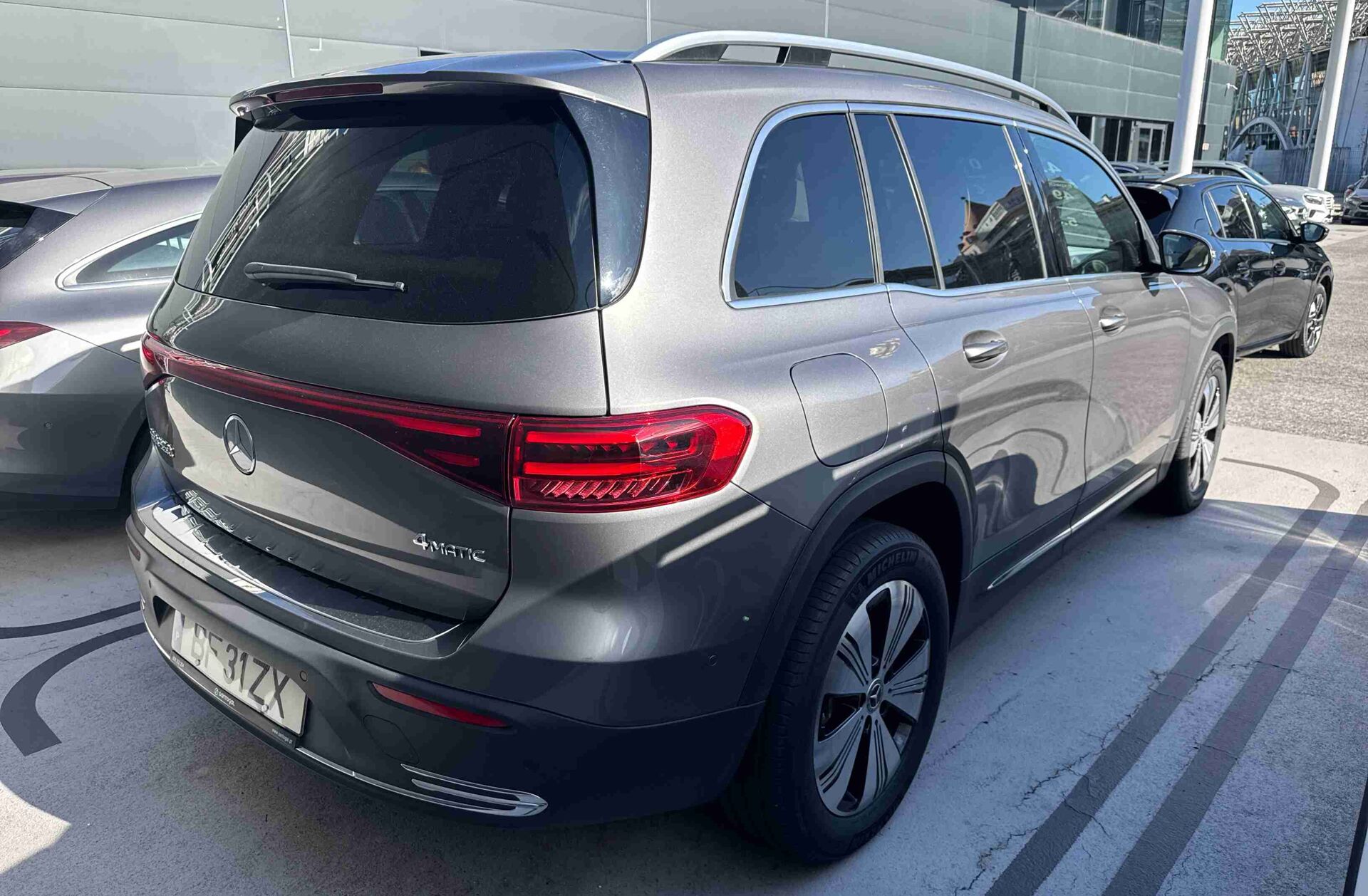 MERCEDES EQB 350 4Matic Progressive