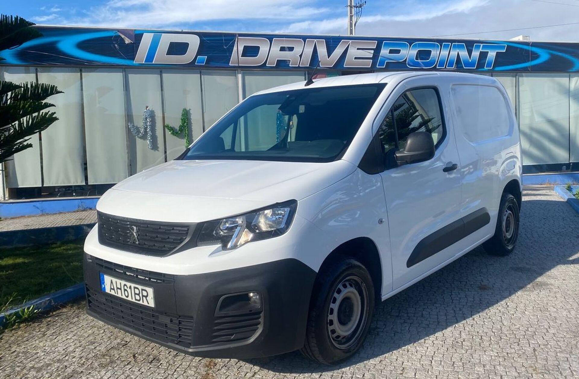 PEUGEOT Partner 1.5 BlueHDi Pro Longa