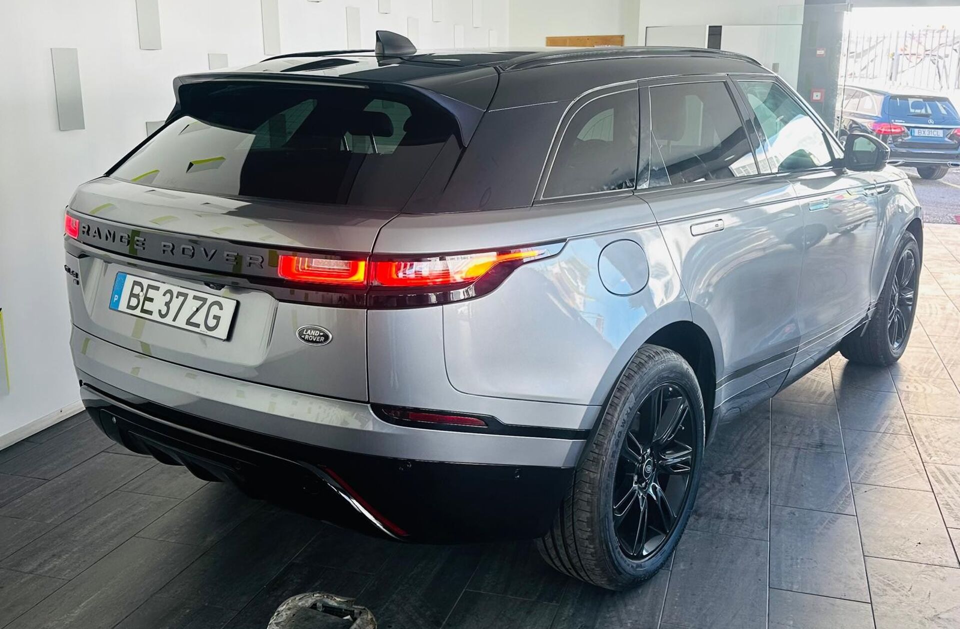 LAND ROVER Range Rover Velar 2.0 S
