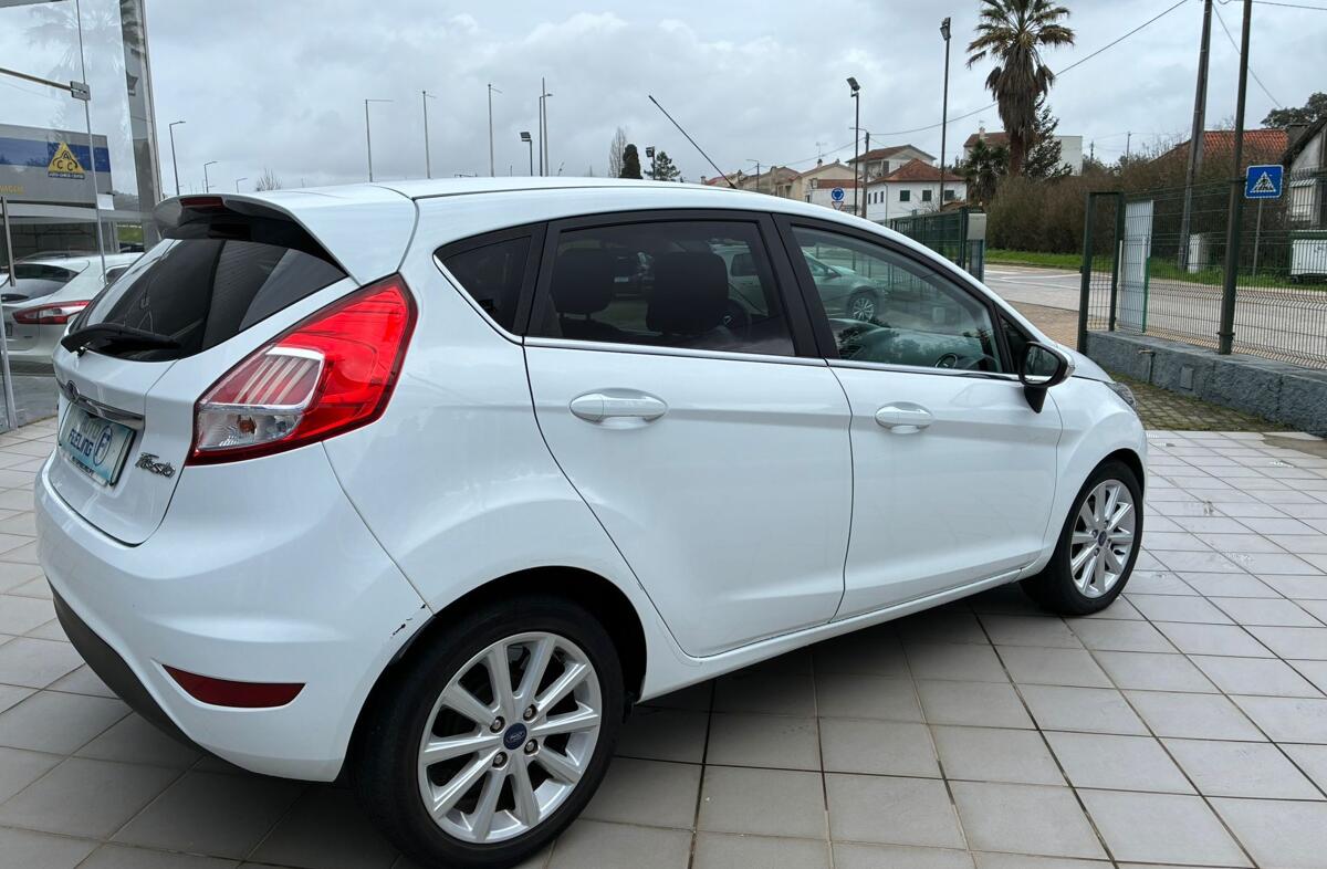 FORD Fiesta 1.0 T EcoBoost STLine