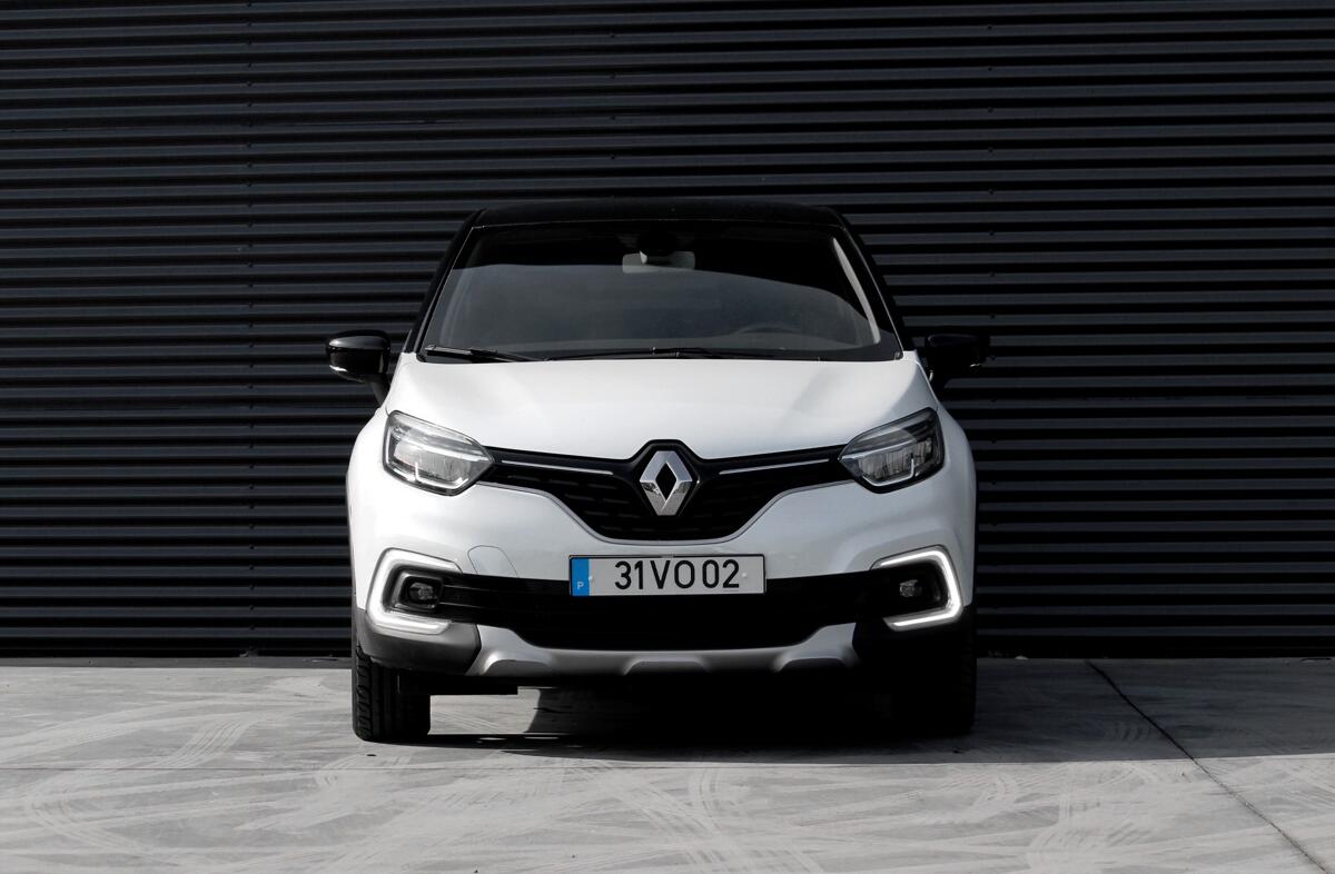 RENAULT Captur 0.9 TCe Exclusive