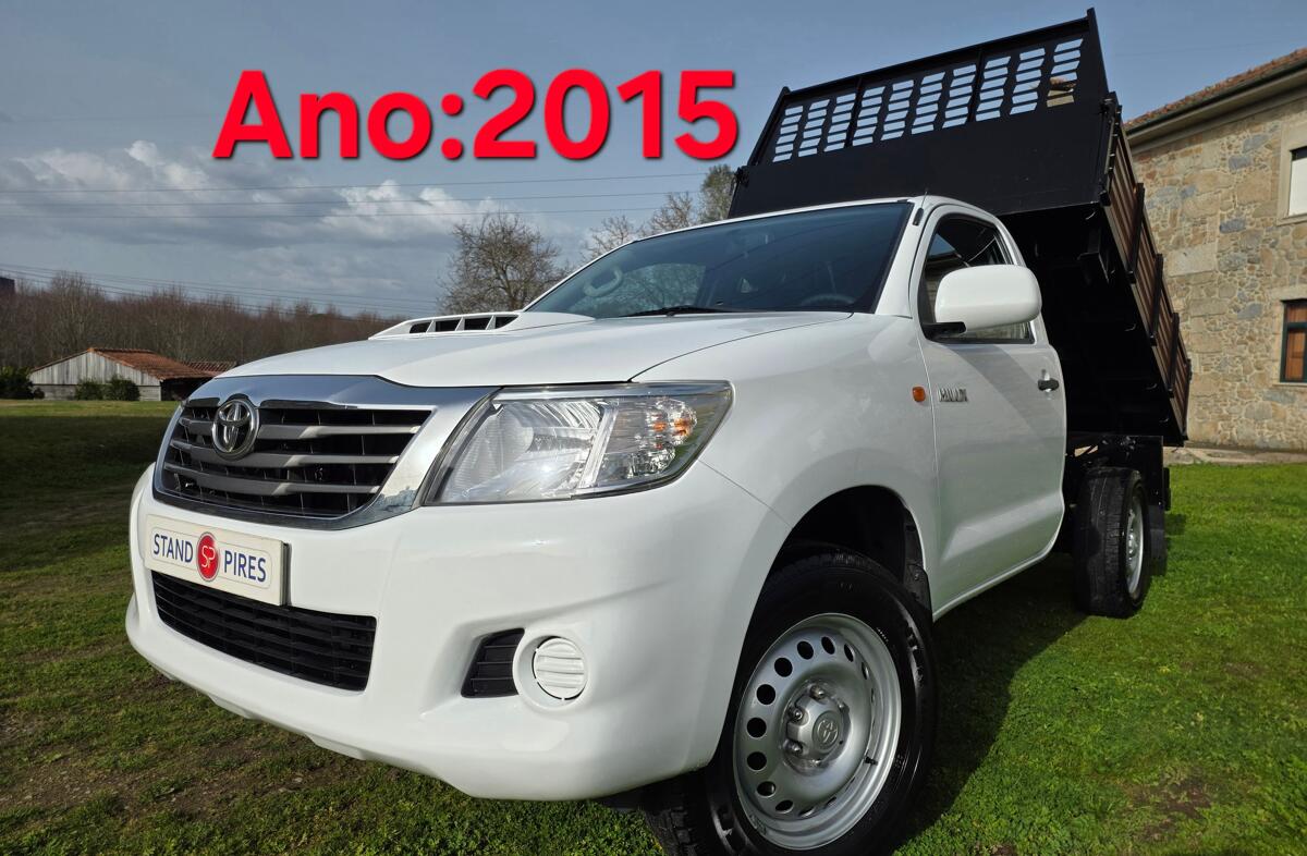 TOYOTA Hilux 2.5 D-4D 2WD CS