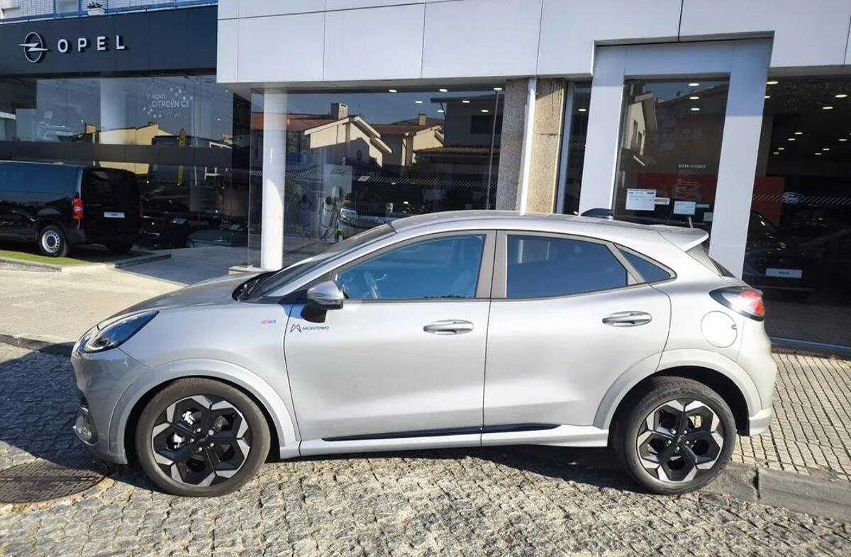 FORD Puma 1.0 EcoBoost mHEV ST-Line X