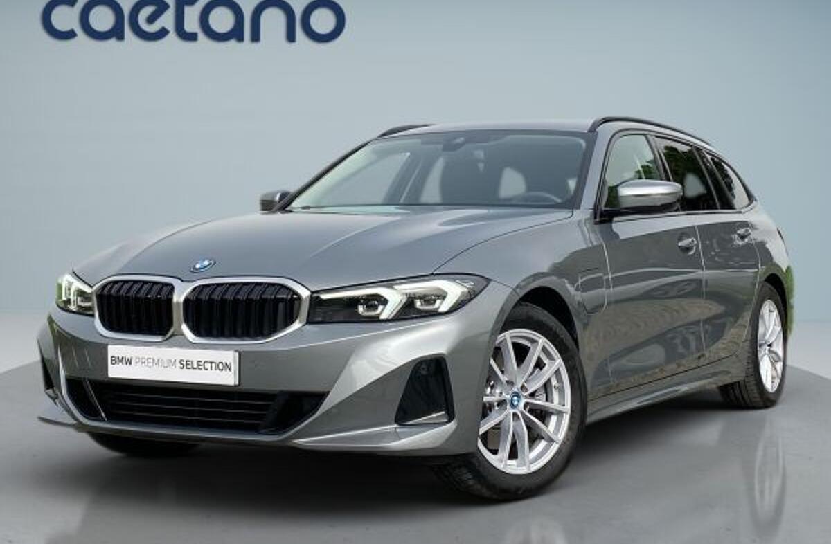 BMW Serie-3 330 e Touring Auto