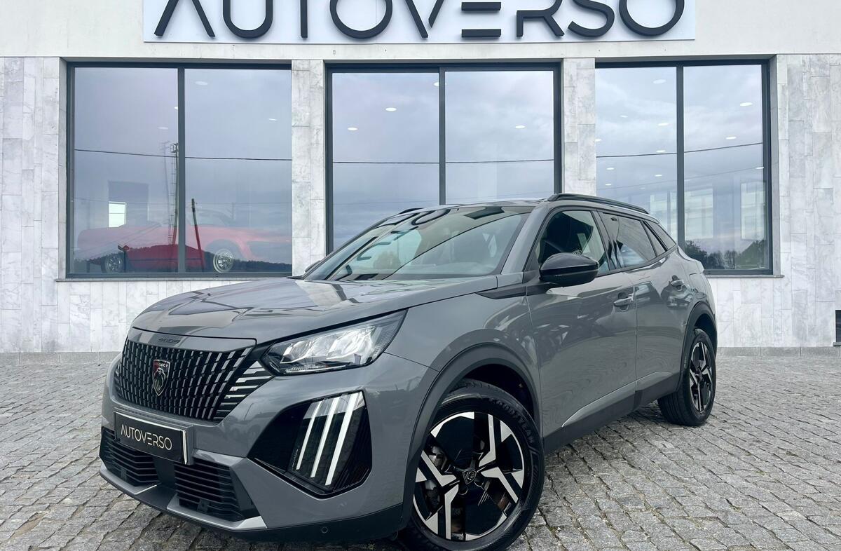 PEUGEOT 2008 1.2 PureTech Allure