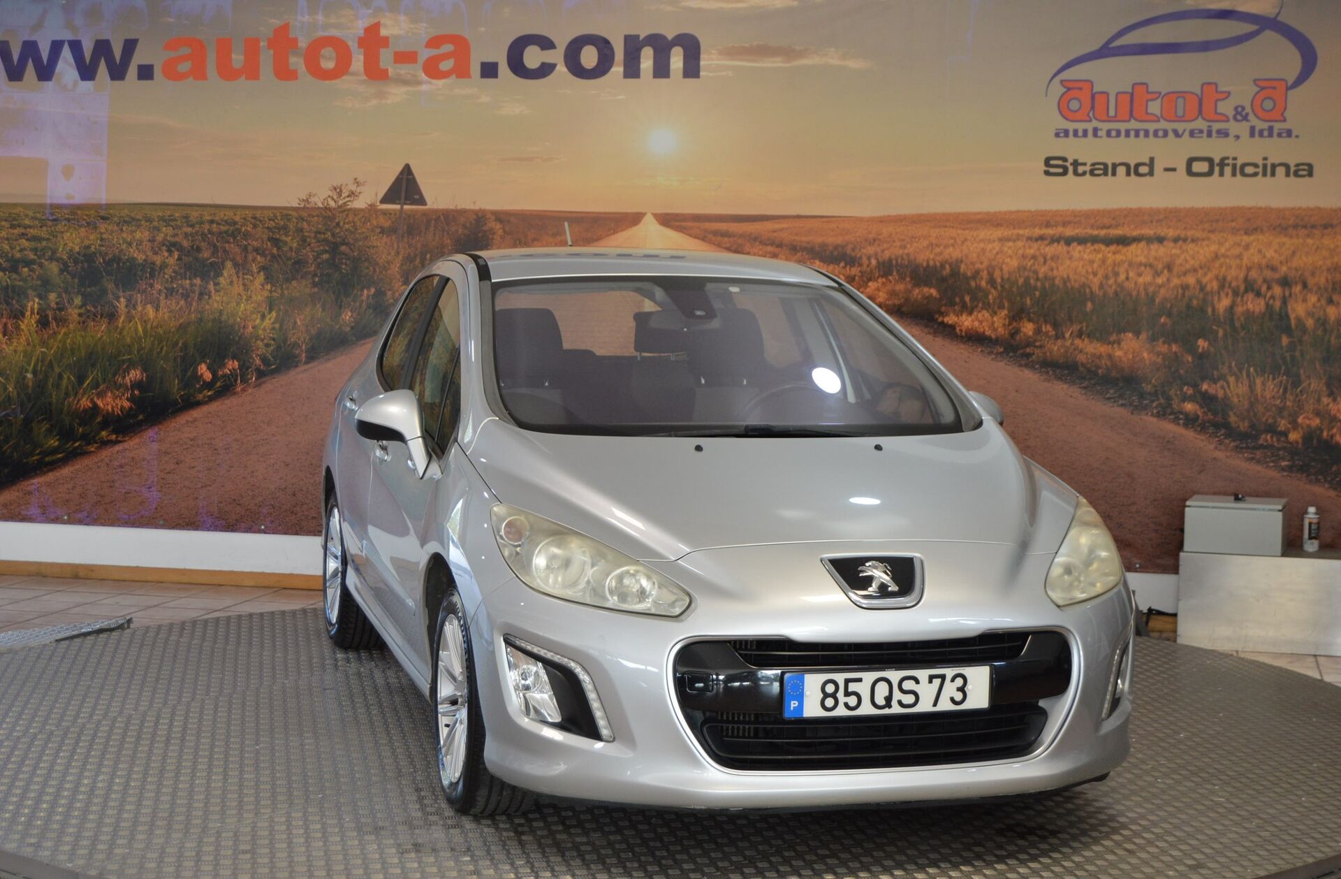 PEUGEOT 308 1.6 HDi Active