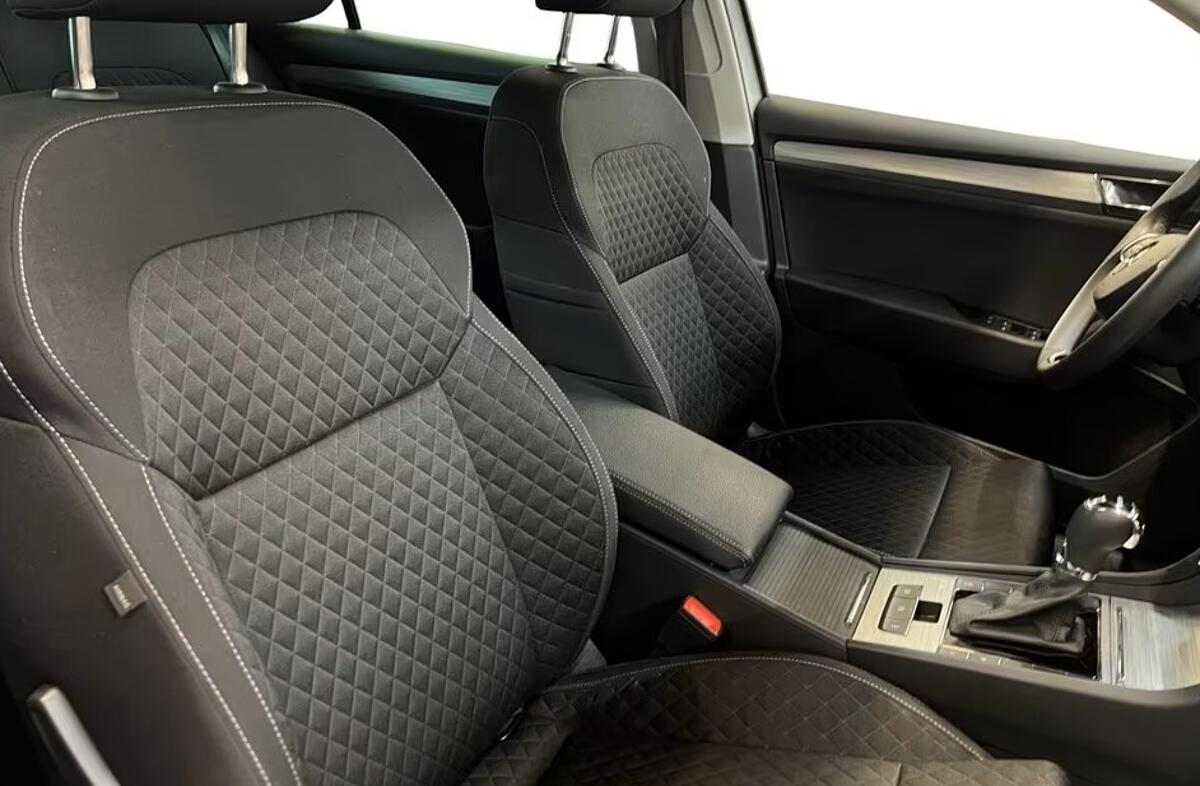 SKODA Superb 2.0 TDI DSG