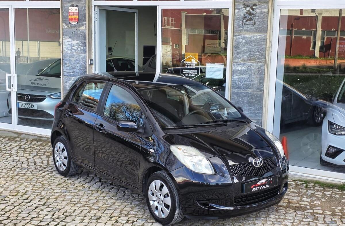 TOYOTA Yaris 1.0 VVT-i Sol+AC